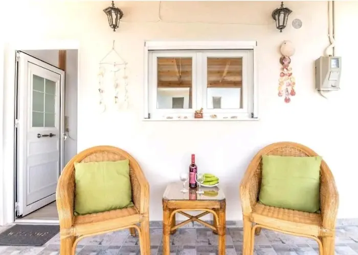 The Holiday House 3