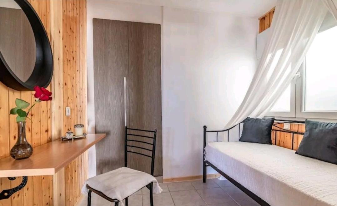 Apartment The House 3 *